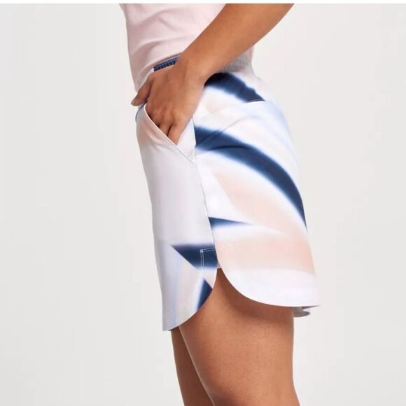 Calia By Carrie Underwood 16" Birdie Golf Skort - Size Medium - Picture 3 of 15